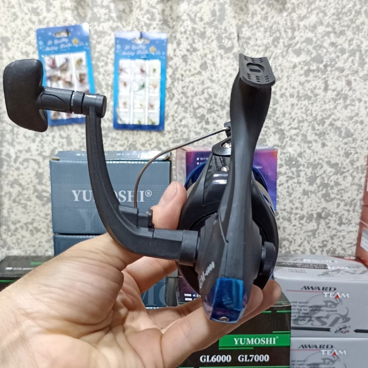 چرخ ماهیگیری 6000 برند فیشینگ ریئل مدل GM6000 مناسب برای چوب ماهیگیری لنسر ماهیگیری