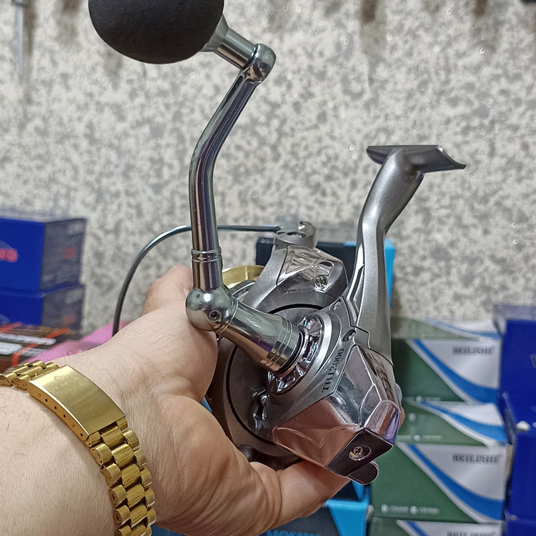چرخ ماهیگیری قدرتی برند یوموشی مدل TH مناسب برای چوب ماهیگیری لنسر ماهیگیری