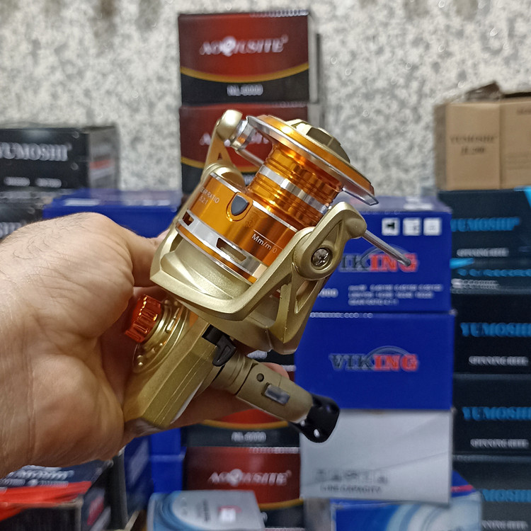 چرخ ماهیگیری 7000 برند مستر مدل AC gold 7000 مناسب برای چوب ماهیگیری لنسر ماهیگیری