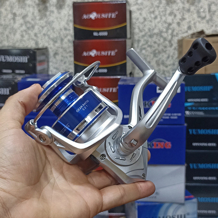 چرخ ماهیگیری 6000 برند مستر مدل AC silver 6000 مناسب برای چوب ماهیگیری لنسر ماهیگیری